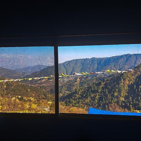 The Pahadi Nest Mukteshwar Hotell Eksteriør bilde